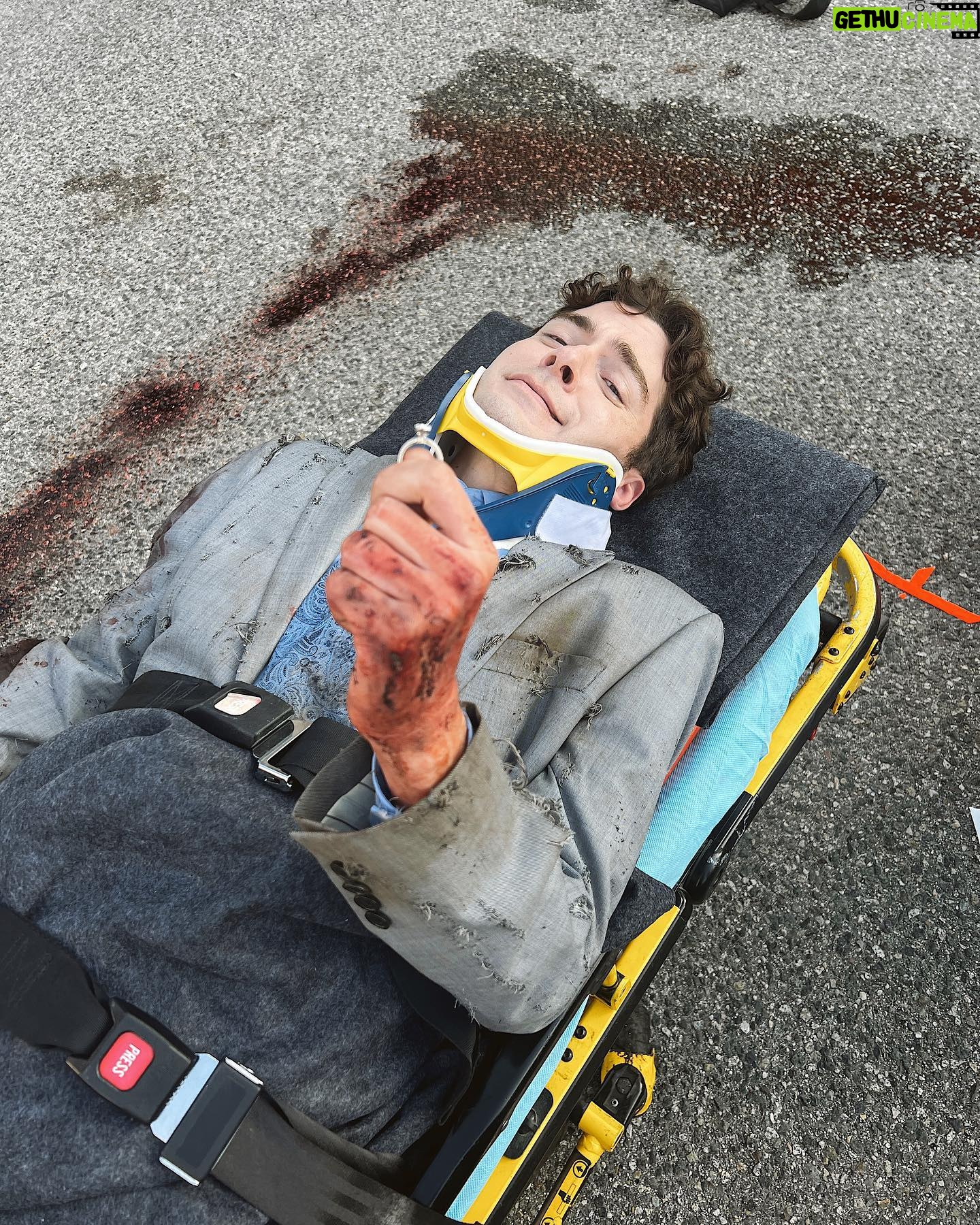 Kayla Ewell Instagram - We shut down 4 blocks of downtown LA for tonight’s episode of @911onfox No spoilers allowed so that’s all I got for you but tune in. You’re going to love it. Also realizing how much @benlewishere looks like Zac Efron 🤷♀️ anyone else see it?