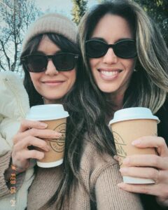 Kayla Ewell Instagram - My camera roll thinks we’re dating