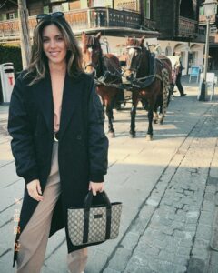 Kayla Ewell Instagram - My camera roll thinks we’re dating