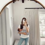 Kayla Ewell Instagram - Favorite new accessory 👶🏼