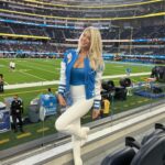 Kaylyn Slevin Instagram - BOLT UP, BABY!💙⚡️ #chargers #boltup⚡️