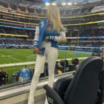 Kaylyn Slevin Instagram - BOLT UP, BABY!💙⚡️ #chargers #boltup⚡️
