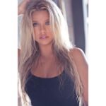 Kaylyn Slevin Instagram - I have learned so much about myself these last couple months and I couldn’t be happier with who I am. I am focused and more ready than ever to work toward accomplishing my goals and dreams and it feels amazing! Everything happens for a reason so live your life to the fullest with passion and have no regrets 🦋 #sunsetangel ™️