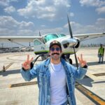 Kaysar Dadour Instagram - Hello #sãopaulo ✈️ cheguei 🤞 #kaysar #kaysardadour #melhordianomundo #saopaulo #aviao #✈️ #✈️✈️✈️ #viajar #viajarepreciso