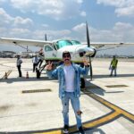 Kaysar Dadour Instagram - Hello #sãopaulo ✈️ cheguei 🤞 #kaysar #kaysardadour #melhordianomundo #saopaulo #aviao #✈️ #✈️✈️✈️ #viajar #viajarepreciso