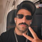 Kaysar Dadour Instagram - Partiu RJ ✈️ 🙅‍♂️ #kaysar #kaysardadour #melhordianomundo #riodejaneiro #rj #aviao #✈️ #✈ #progreso