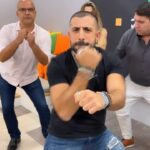Kaysar Dadour Instagram – E essa sequência de Tuf Tuf Tuf que rolou hoje aqui na @bandfm com a nova música do @kaysar.dadour . 
🎶🧡💚

O que você achou do @robsonramosradio , @apminerato e @oficialpaulogomes ? 🤣🤣🤣
#bandfm #asuarádiodoseujeito #kaysar #funk