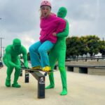 Kelli Erdmann Instagram - Who wants to see the results?! 😝 🛹 #behindthescenes #greenman #happykelli #vfx #skaterboy #skatergirl