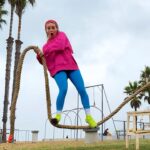 Kelli Erdmann Instagram - New tightrope challenge 😱💪 do you have what it takes?! #happykelli #tightrope #slackline #results #physics