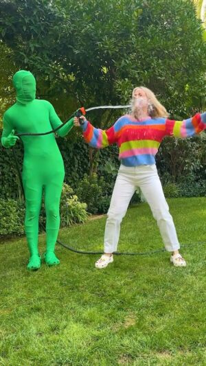 Kelli Erdmann Instagram - Greenman enjoyed this one too much 😝 #behindthescenes 

#happykelli #vfx #bts #greenman #waterchallenge #fail