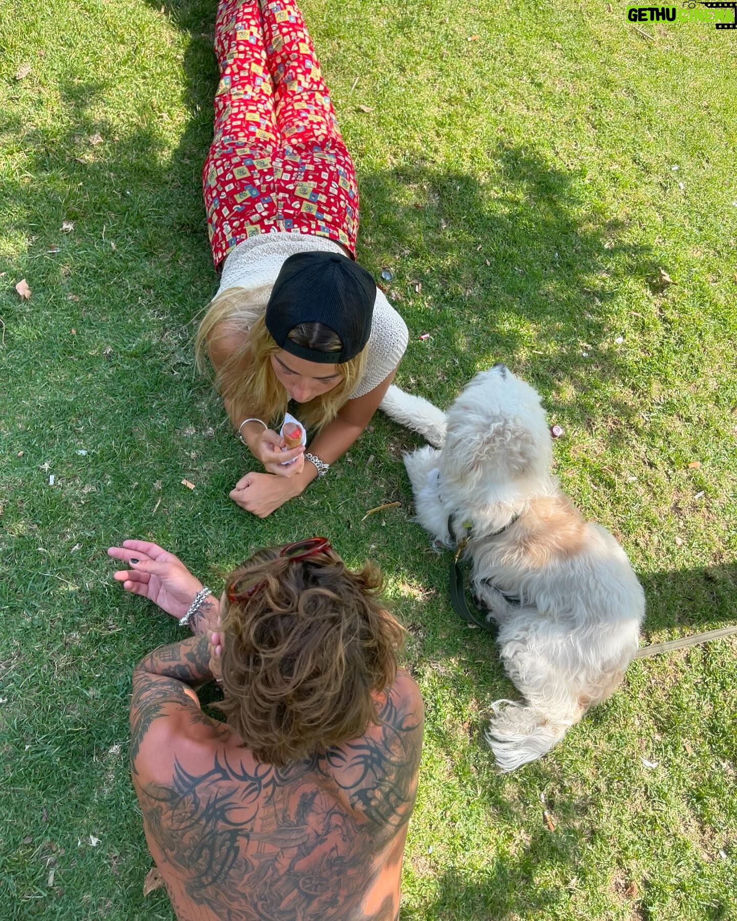 Kelly Bailey Instagram - Sorry i keep forgetting to post :P