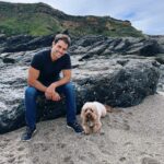Kelly Brook Instagram - Teddy’s Holiday to Salcombe 🦀💕🐚🦞🐶🐾🦴⚓️🚤