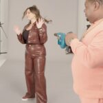 Kelly Brook Instagram - I’m so excited that @bignarstie is part of the SlimFast family – he’s a bundle of energy that’s for sure! As you can see we had lots of fun in the studio!#ad #SlimFast