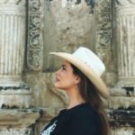 Kelly Brook Instagram - Art, History and a Culinary Delight!! What an Incredible few days in San Antonio Texas 🤩 Never has a trip inspired me so much and I only got to scratch the surface of this eclectic City! @traveltex @visitsanantonio #VisitSanAntonio #Texastodo #LetsTexas 🤠🇺🇸✨🌺🇺🇸🌮