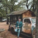 Kelly Brook Instagram - 🤠🌶️🐛📍🇺🇸🌿🍔🌪️ @traveltex #Texastodo #LetsTexas