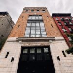 Kelly Jean Killoren Instagram - NEW YORK| Behind the most beautiful buildings lies the most exclusive treasures. This is one reason I know Im in my perfect era: style, architecture, education, and innovation. #newyork @douglaselliman #saturdaysinnewyork