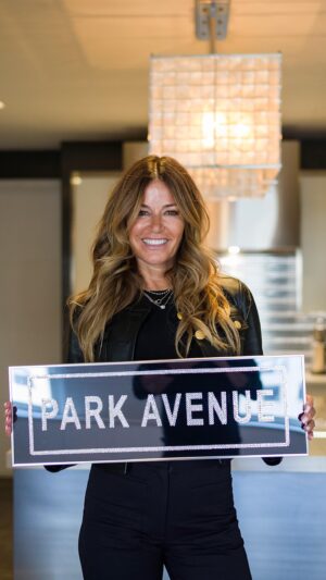 Kelly Jean Killoren Instagram - PARK AVENUE | NEW LISTING| 510 PARK AVENUE 12| NEW YORK CITY | 5 BEDROOMS /4.5 BATHROOMS @douglaselliman