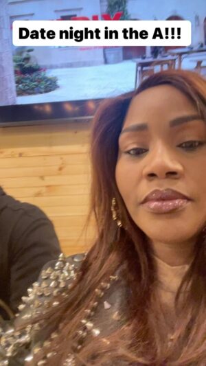 Kelly Price Instagram - Continuing to date each other has made all the difference in the world! #DateYourSpouse #DateNight #AtlantaHotSpots #GrownFolksISH #angrycrabshackatlmidtown  #CouplesWhoREALLYLoveEachOther
@angrycrabshackatlmidtown Good people Great food and great vibes!

☺️❤️☺️