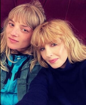Kelly Reilly Instagram - 20 years ago I got to work on a film called L’auberge Espagnole. 5 years later we all returned for Les Poupees Russes. 10 years ago for Casse tete Chinois. Last year we came back for Salad Grecque just out on Amazon prime. How wonderful to work with you @cedklap over all these years.  And to the actors I have been getting older with, what a total joy it’s been! @romainduris Cecile de France and @iamkevbish. Now we hand it over to the kids, they are luminous ✨✨ @megan.northam @aliocha.s