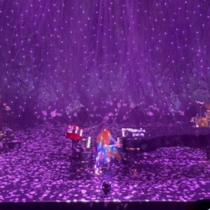 Kelly Reilly Instagram - I got to see the incredible @toriamos on her tour this year when I was in Europe. She has been inspiring me since the  nineties.Now more than ever . She is the most exquisite live performer .. I have lost count of how many times I have seen her play live 💜 she is on the road now in the US catch her if you can x