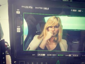 Kelly Reilly Instagram - Back at it 🖤@yellowstone @paramountnetwork (thanks for the photo @timmuir801 xx)