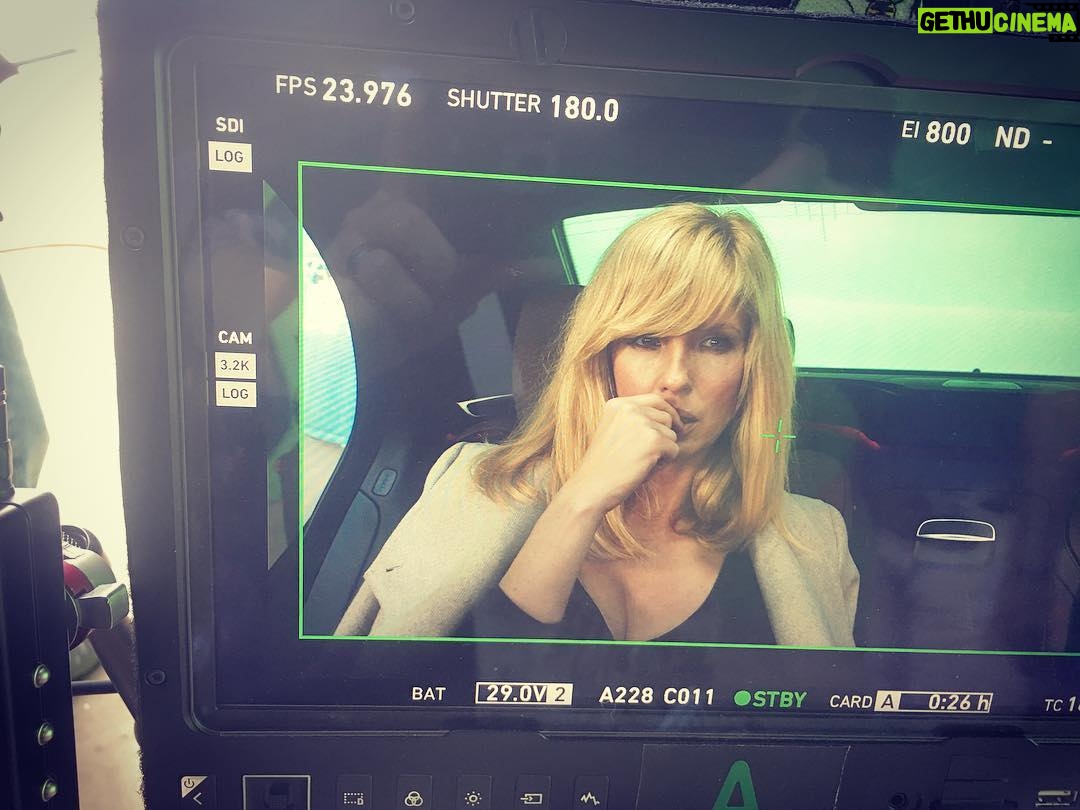 Kelly Reilly - 3.6K Likes - Back at it 🖤@yellowstone @paramountnetwork (thanks for the photo @timmuir801 xx)