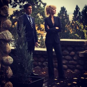 Kelly Reilly Instagram - Excited to watch this guy tonight . He is so brilliant , love love our scenes together #wesbentley @yellowstone