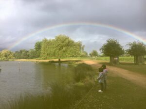 Kelly Reilly Instagram - Feeding the ducks and this rainbow looked like it reached over the whole of London