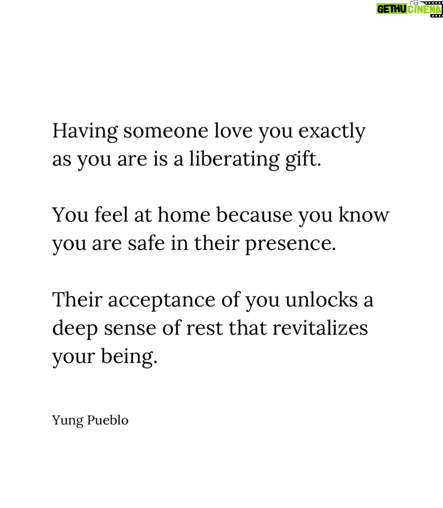 Kelly Rutherford Instagram - @yung_pueblo 🤍🕊️💫