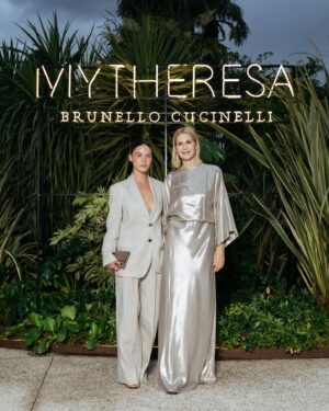 Kelly Rutherford Instagram - Just Divine 🤍💫🕊️ thank you @mytheresa.com @brunellocucinelli_brand #BrunelloCucinellixMytheresa