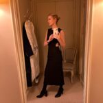 Kelly Rutherford Instagram – ♥️☕️