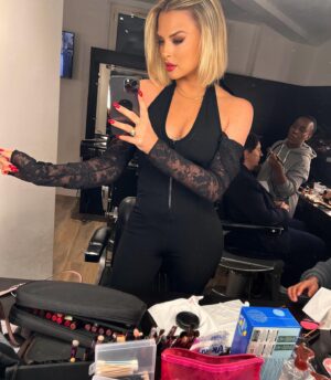 Kelly Vedovelli Instagram - <3