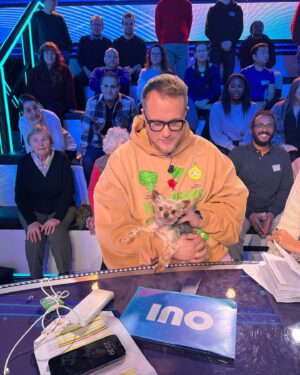 Kelly Vedovelli Instagram - @tpmptv vie