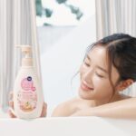 Kemisara Paladesh Instagram – เจอแล้ว! ตัวช่วยเรื่องผิวและความหอม! นี่เลย Ultra Mild กลิ่น First Love หอม อ่อนโยนเหมือนรักแรกเมื่อตอนเด็กๆเลยยย

#ครีมอาบน้ำอัลตร้ามายด์
#ตกหลุมรักความหอมยืนหนึ่งความอ่อนโยน
#ปรากฏการณ์หอมนุ่มเผยความสดใส
#youth #shower #ครีมอาบน้ำ