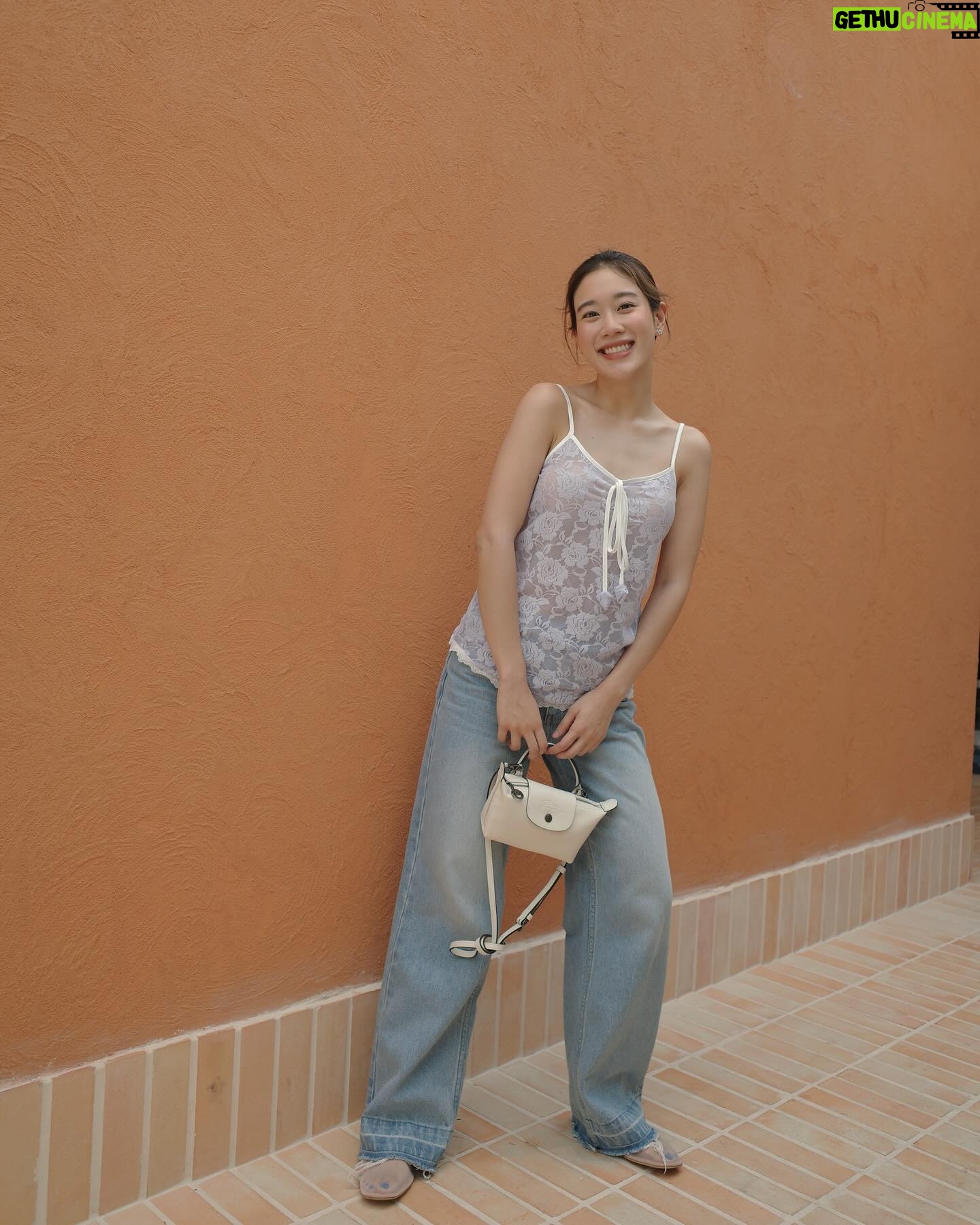 Kemisara Paladesh Instagram - Swipe to see my date 🙂↔️ @longchampth #LongchampFW24
