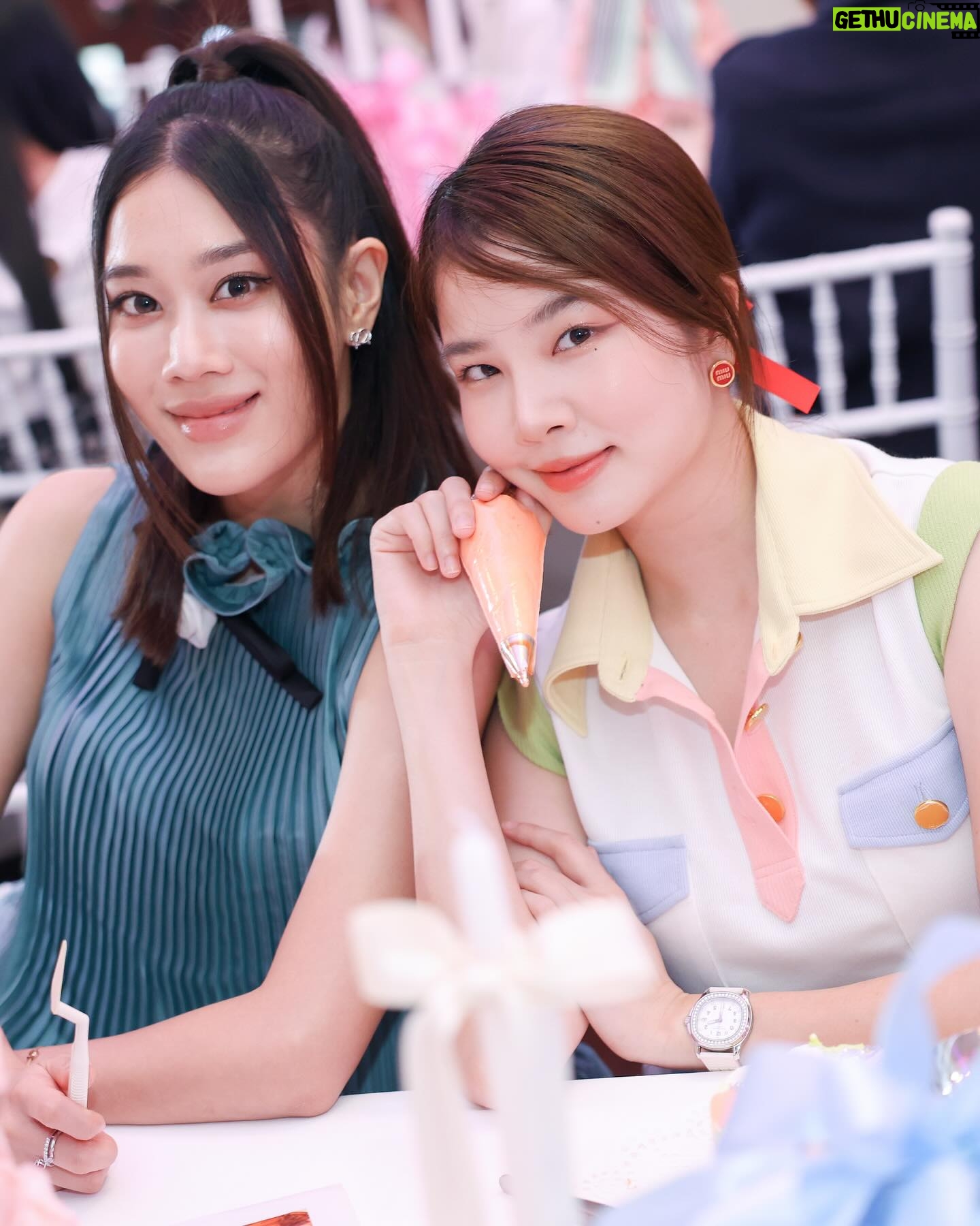 Kemisara Paladesh Instagram - @asv_official #herasv #AsvSS24 #asvofficial #AlwaysOnVacay 🎀💝💐