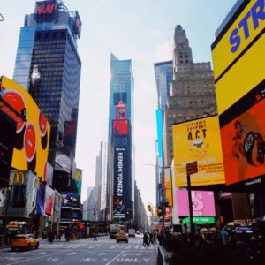 Kenshi Yonezu Instagram - New York🙋‍♂️

Thank you 
@spotify
 
@spotifyjp