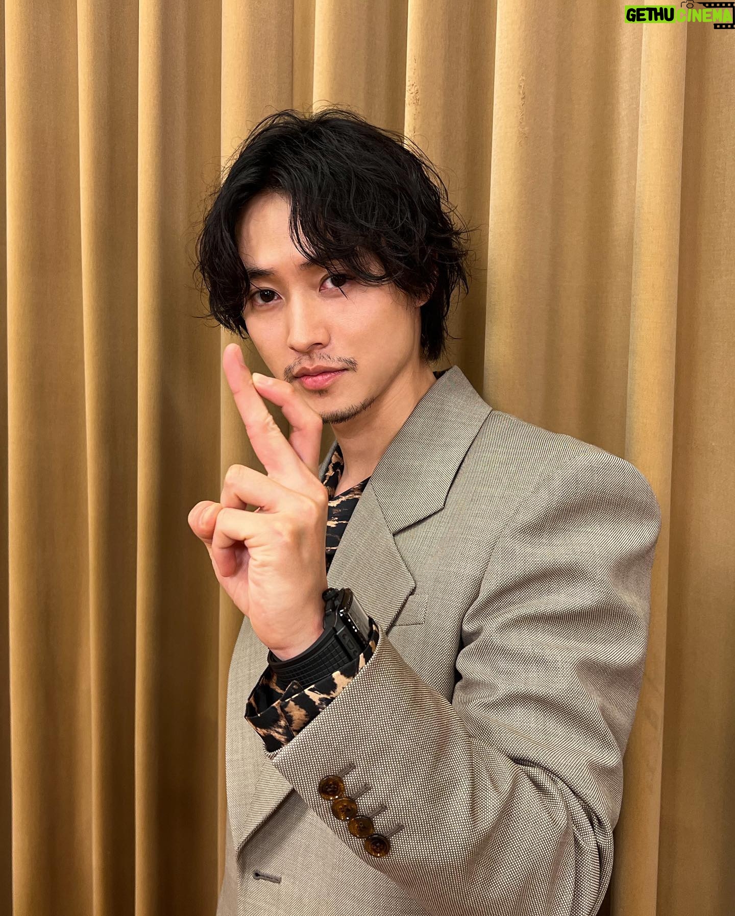 Kento Yamazaki Instagram - 日本の呪術はここから始まります! 『陰陽師0』ジャパンプレミアありがとうございました! 大迫力のエンタテインメントとして最後まで楽しんでもらえる作品になったと思います。 人が大事にするべき普遍的な言葉や要素がたくさん詰まった作品になっているとも思うのでよろしくお願いします!!! #PR #陰陽師0 #安倍晴明 #4月19日公開