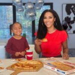 Kenya Moore Instagram - I wanted to share one of my favorite things:  @HomeRunInn! The more I learned about Home Run Inn, the more I loved them. Their ingredients are all natural and is something I love because I feel good about feeding it to the fam. They also have donated over a million pizzas to communities in need, which I couldn’t love more!
