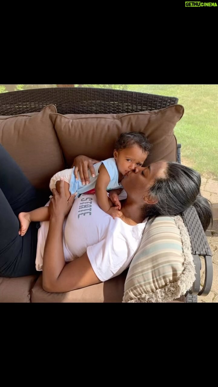 Kenya Moore Instagram - #tbt @thebrooklyndaly #miraclebaby