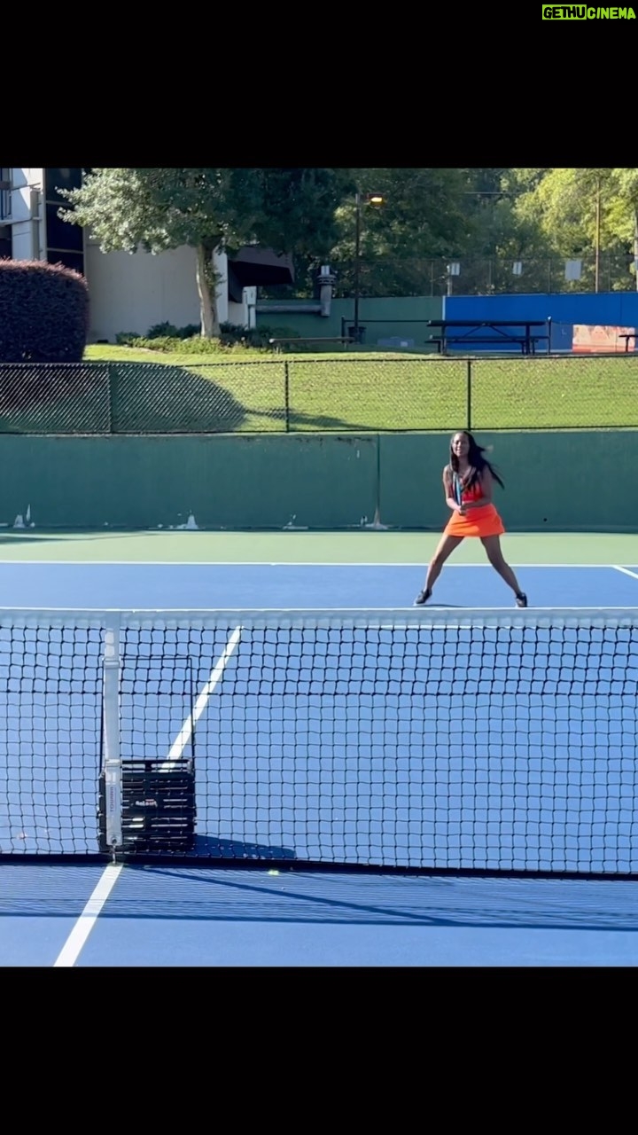 Kenya Moore Instagram - @serenawilliams I enjoyed playing with you! JK You are truly a GOAT, a woman of class, substance and integrity. You are an inspiration to millions of people but to all the little girls who look like you❤️. You inspired me to pick up my racquets again. Continue to SHINE! #serenawilliams #GOAT #tennis #inspiration #wimbeldon
