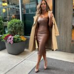 Kenya Moore Instagram - In these NY streets looking for a heart to break 💔😝