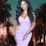 Kenya Moore Instagram – Spring is here and it’s time to clean out your closets… that means bad habits, bad eating and people who aren’t good for you.
