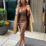 Kenya Moore Instagram - In these NY streets looking for a heart to break 💔😝