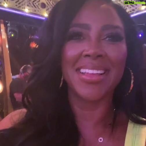Kenya Moore Instagram - @dancingwiththestars supporting my girl @teresagiudice!!! This is so exciting to be back amongst friends! Let’s vote now for Teresa and @pashapashkov on @disneyplus