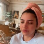 Kenzy Madbouly Instagram - اللي زي يقولي انااا علشان ماحسش اني لوحدي😂