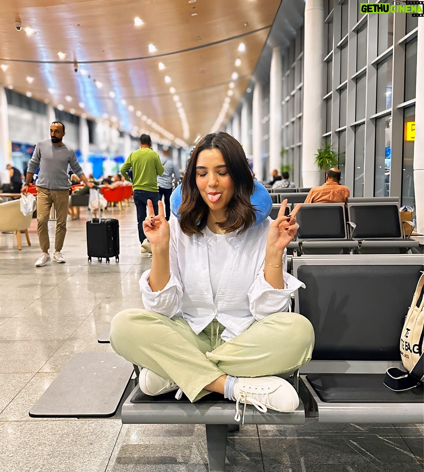 Kenzy Madbouly Instagram - Airport photo dump ✈️✈️