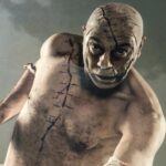 Kerem Alışık Instagram - Adi bile yoktu... Ondan YARATiK diye söz ederlerdi.. Yaratık ‘’Sev beni frankenstein ..sevin beni.. size zarar vermem”dedi durdu... Derdini kimseye inandıramadı kimseye anlatamadı.. Sonunda yok etti kendini ve efendisini ... Herkes oldurur sevdiğini ama o herkes oldurdu diye olmedi... Frankenstein bir oyundan bir fazlası oldu... SAKM’ye, sahne arkadaşlarıma, ve oyunda emeği geçen herkese teşekkür ediyorum bu harikulade geçen 3 sene icin... Yaratığa teşekkür ediyorum... Ne zaman ümitsiz ve çaresiz kalsam önce sesi sonra teri geliyor aklıma... Sevgim acıyor... Maalesef her zaman böyle oluyor güzel günler çabuk geçiyor içimiz hep hoşçakal ülkesi ... Hoşçakal yaratık ... Hoşçakal Frankenstein..