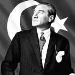 Kerem Alışık Instagram - Cumhuriyetimiz 94 yaşında. Mutluluğumuz gururumuz gözümüzün yaşında...
