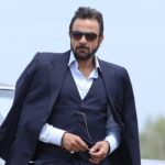 Kerem Alışık Instagram - Biz sınanmış bir kalbin sahibiyiz evlat... Sevmek ile yükümlüyüz... kavuşmak mı yoksa kavuşamadan ölmek mi onu ancak Allah bilir... Yine yeniden o zamanlar da.. Bu akşam Bir zamanlar Çukurova da görüşmek üzere...